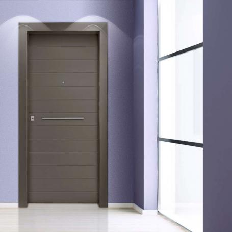 A.28 Usa exterior - intrare apartament